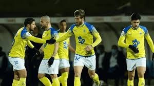 坦帕湾光芒队 2025 年季中成功培养出三名球速超过 99 哩的牛棚投手