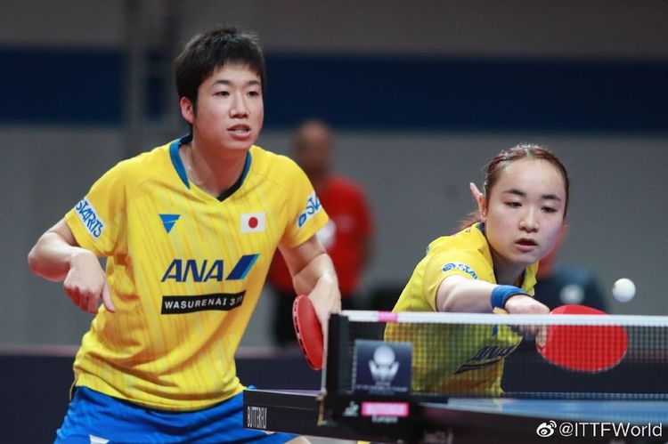 锋线上的球 锋线上的球