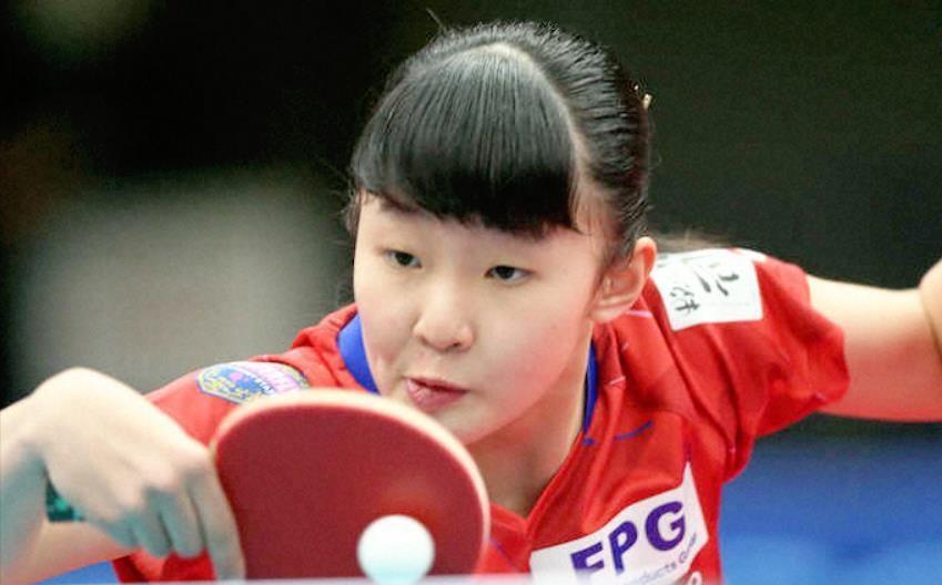 利用反手的 利用反手的