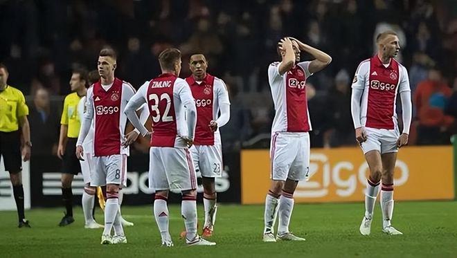 修斯形成双 修斯形成双